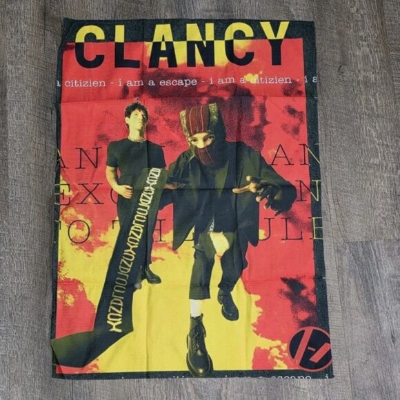 TWENTY ONE PILOTS Flag 1.5 x 2.8 Ft Twenty One Pilots Tapestry CLANCY Banner - Picture 1 of 1